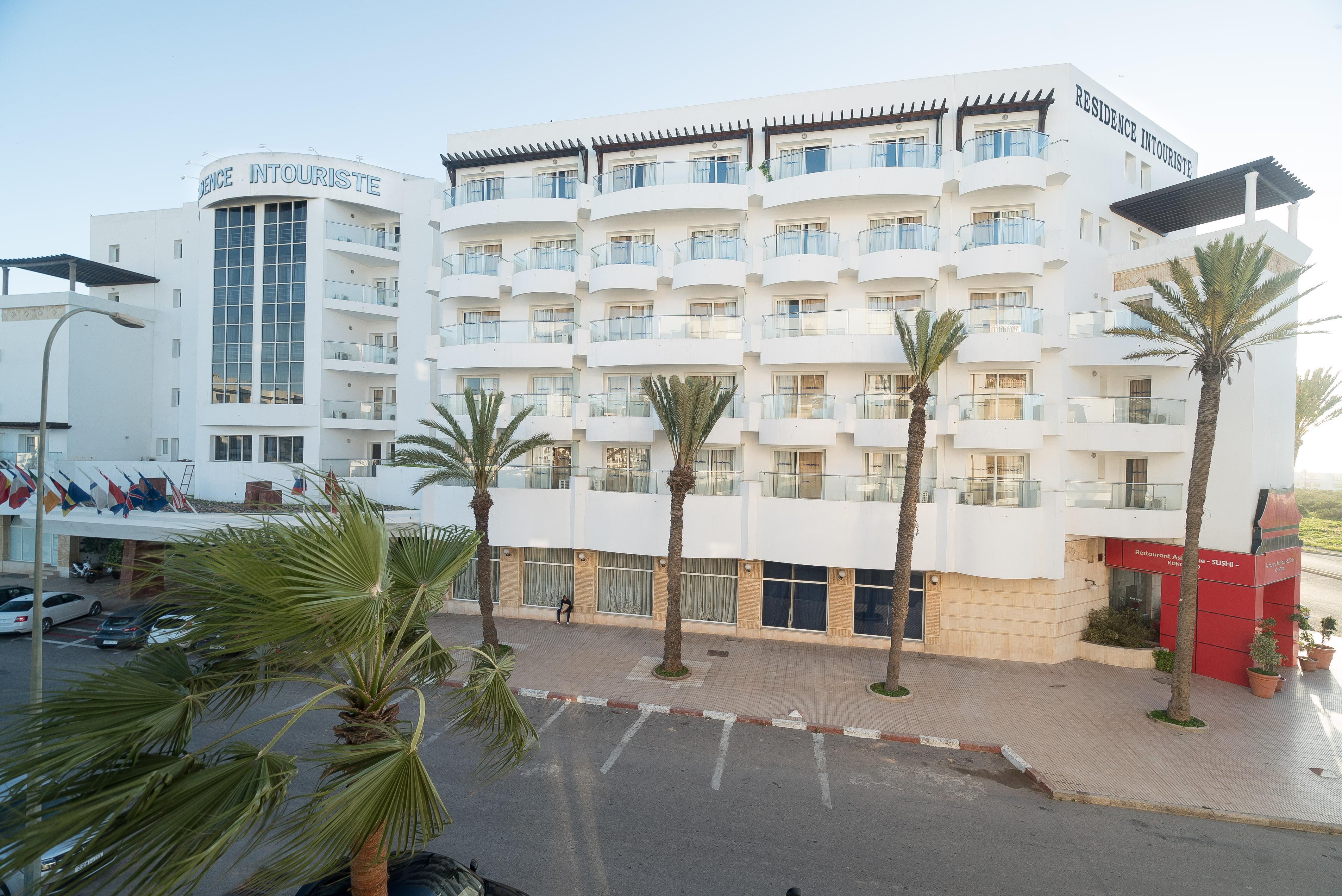 Intouriste Aparthotel 4*