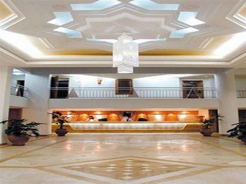 Aparthotel Intouriste
