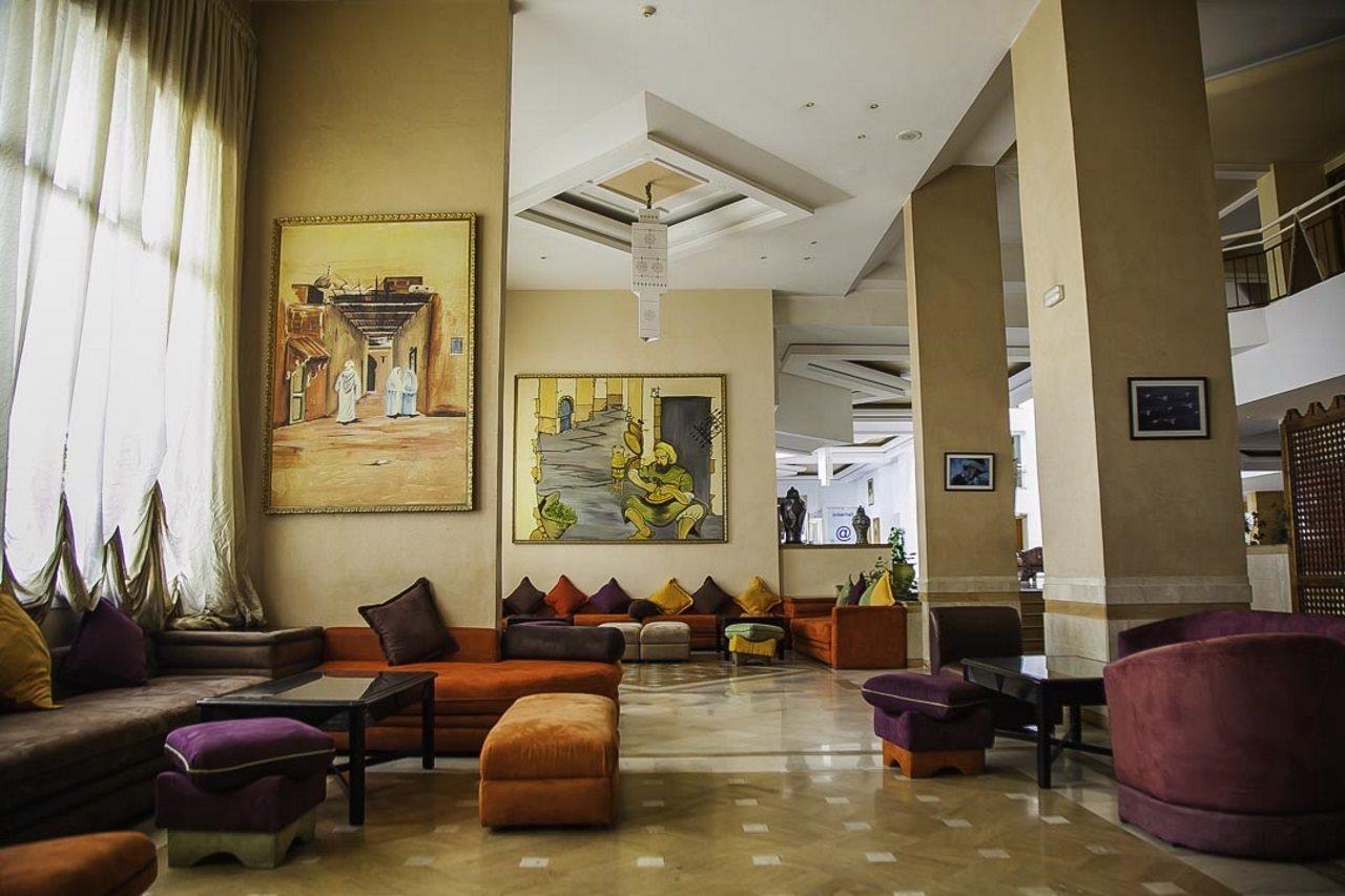 Aparthotel Intouriste