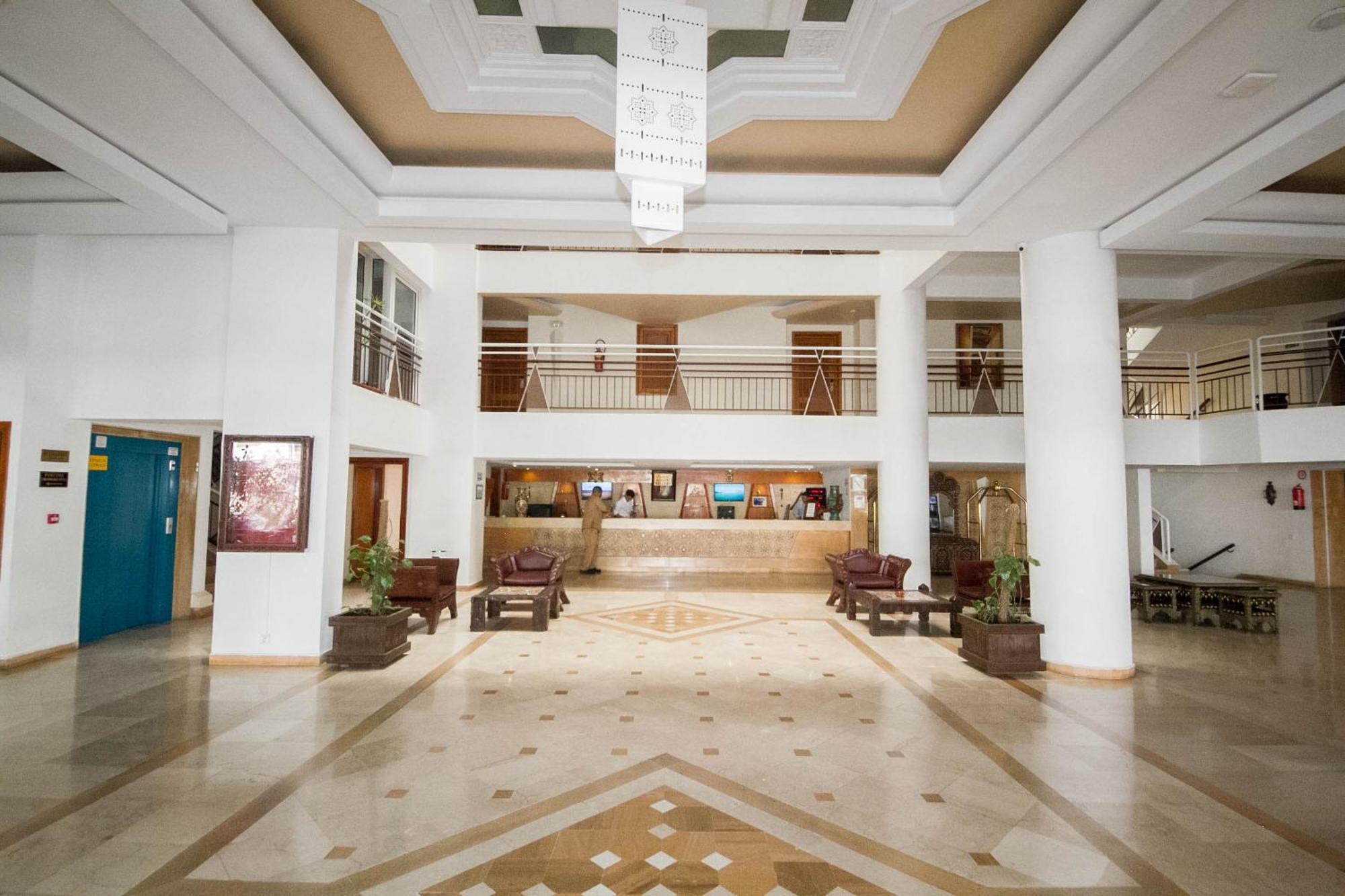 Apart-hotel Intouriste 4*