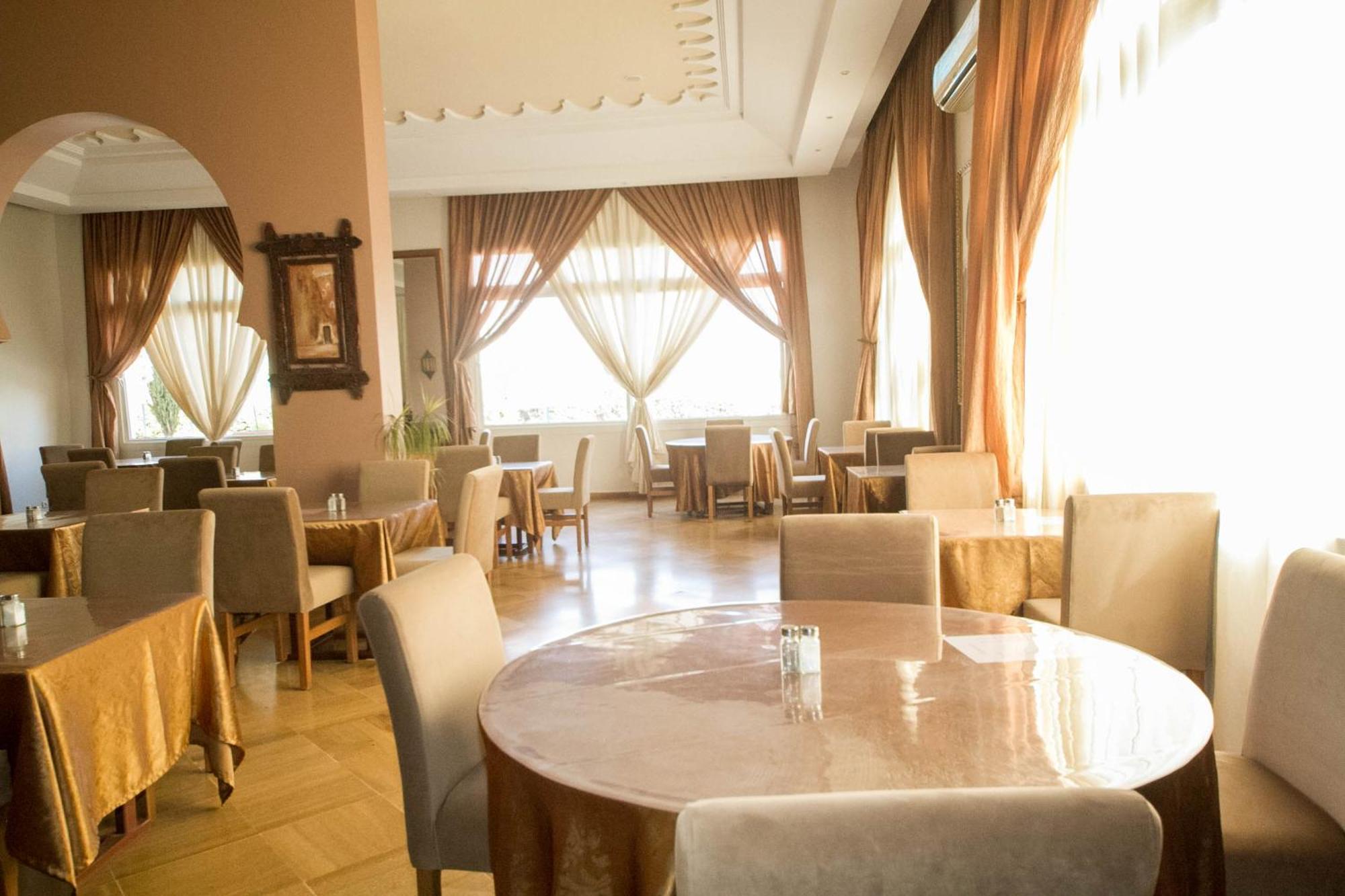 Apart-hotel Intouriste