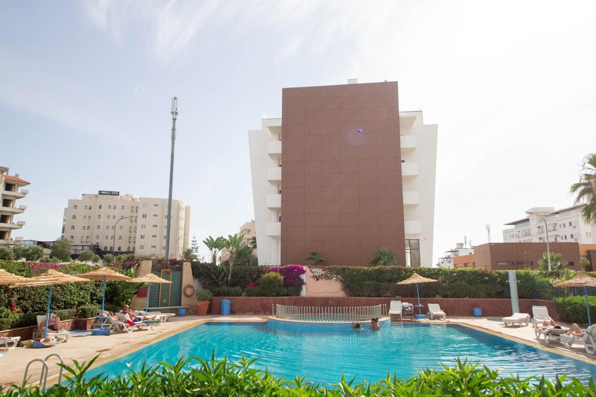 Apart-hotel Intouriste 4*